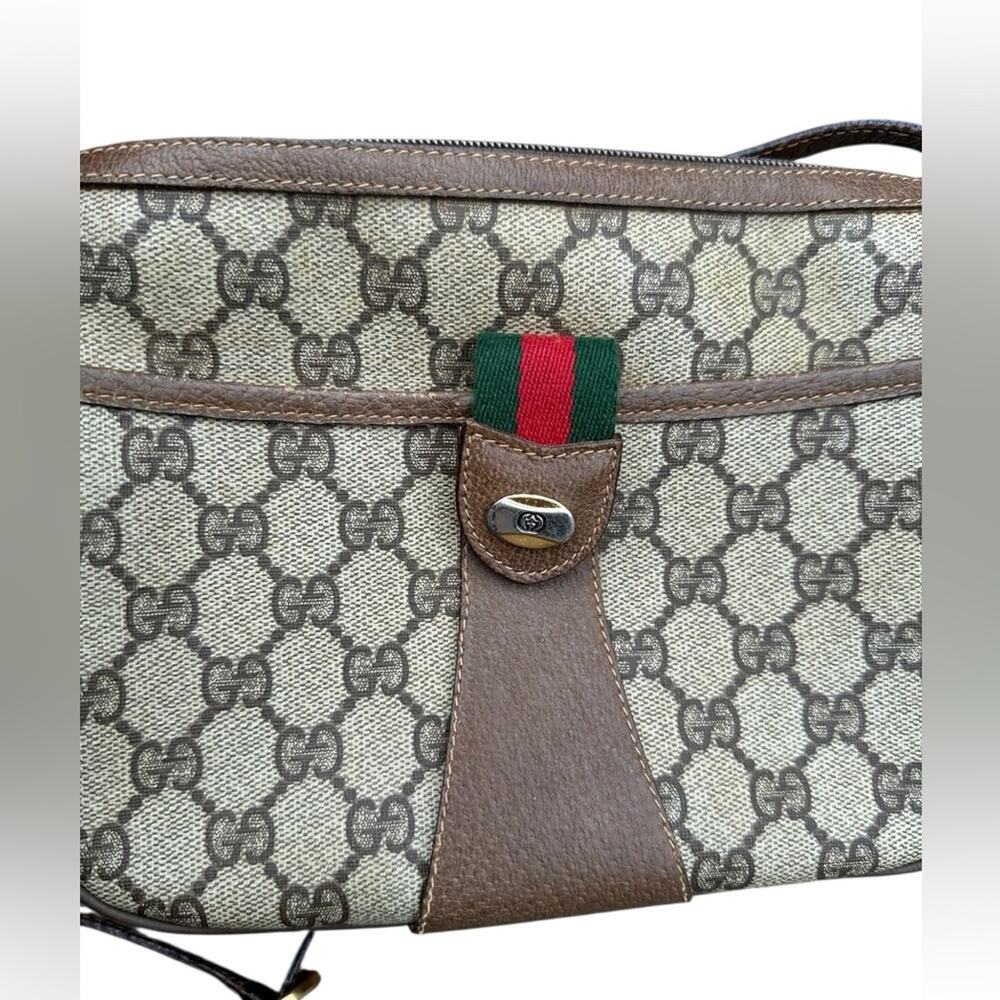 Vintage Gucci Sherry Line Beige and Brown Crossbody Bag - Picture 2 of 10